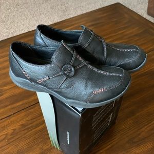 Clarks wave walk loafer, black